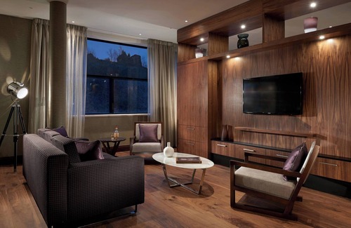 New Town Hotel | The Glasshouse, Autograph Collection