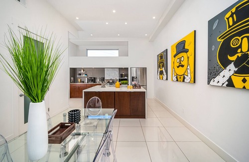 South Side Flats House | The Glassy House, Chic, Modern, 40ft Atrium, In South Side Pittsburgh