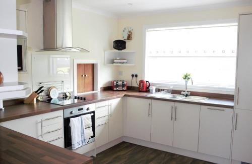 Islay Island House | The Glebe, Am Fasgadh