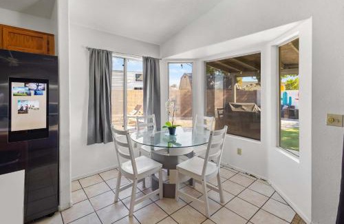La Buena Vida House | The Glendale Pool House Oasis with Jacuzzi Golf Billiards