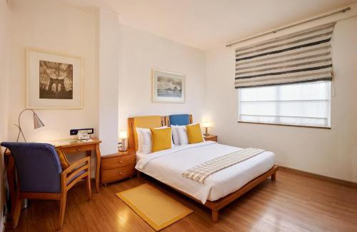 Wellington Pier Hotel | The Gordon House Hotel - Near Gateway Of India