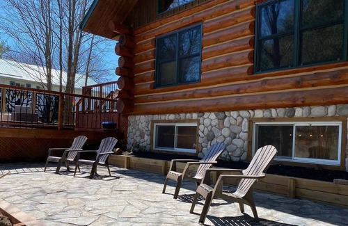 Actinolite Cabin | The Gordon's River Cabin-Luxury Custom Log Home
