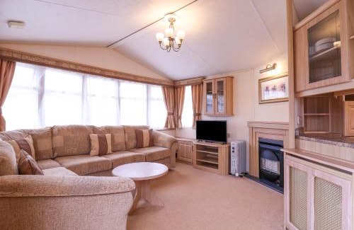 Saint Osyth House | The Granada
