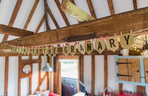 Petham House | The Granary by Bloom Stays