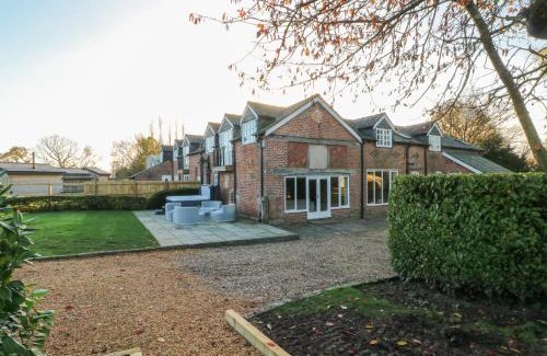 Knutsford House | The Granary