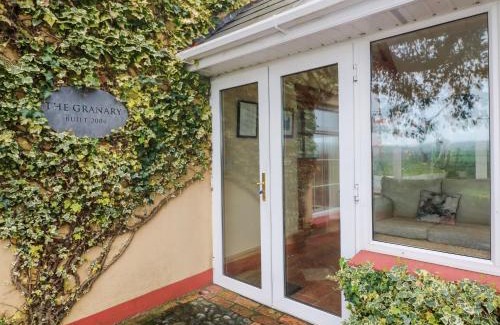 Lismore House | The Granary