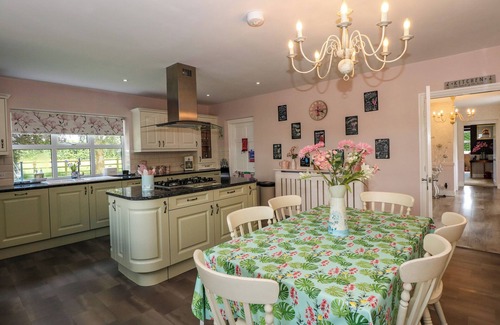 Frampton Cottage | THE GRANARY, pet friendly, luxury holiday cottage in Boston