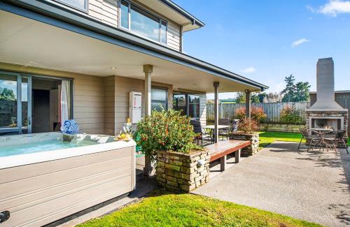 Nukuhau House | The Grand @ Taupo
