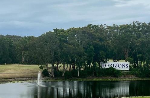 Salamander Bay Apartment | The Grande Port Stephens Luxurious golf and beach getaway on Horizons Golf Resort
