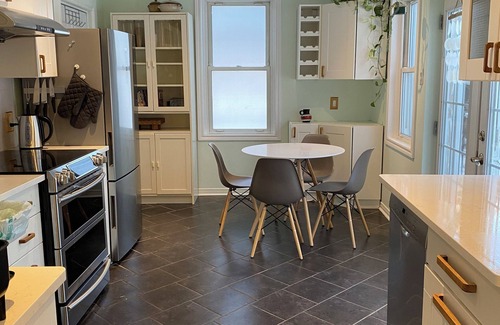 District d'Aylmer House | The Green On Bancroft: Fabulous Organic Family Home