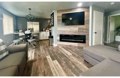 Appleton House | The Grey Goose at Woodmere Estates