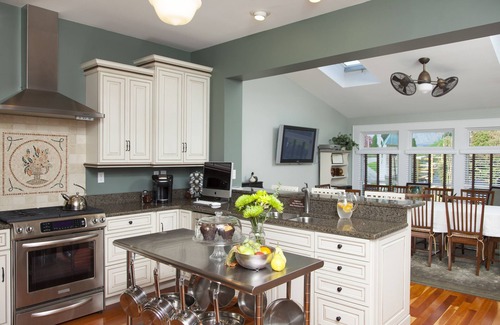 Bellepoint House | The Guest House Inn on Courthouse Square