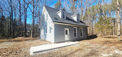 McCain Apartment | The Guesthouse at Pine Forest Hideaway - Near Jordan Lake & 12 Minutes to UNC