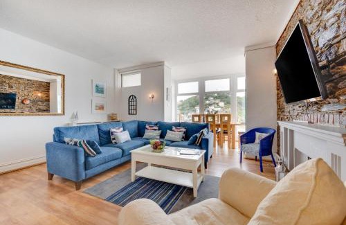 West Looe House | The Gulls