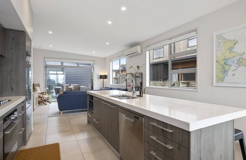 Snells Beach House | The Hamptons – Snells Beach Holiday Home