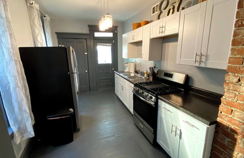 Circleville Apartment | The Happy Place, a charming 2-bedroom apartment in Uptown Circleville