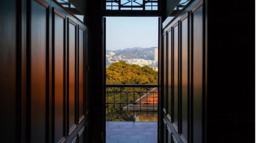 Siming Hotel | The Harmony Courtyard & Dai Feng Humanistic Boutique Hotel