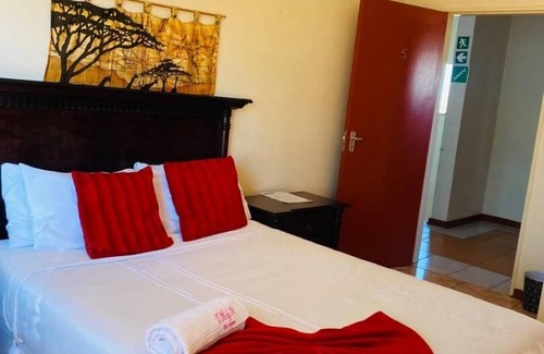 Mbabane House | THE HAVEN GUEST HOUSE THEMBELIHLE