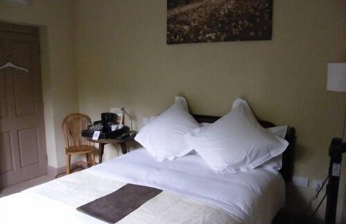 Hawkley Hotel | The Hawkley Inn