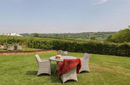 Honiton House | The Hayloft