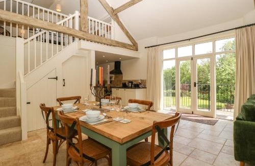Honiton House | The Hayloft