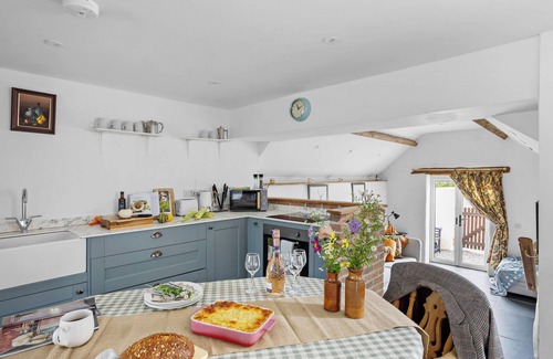 Christchurch Cottage | The Hayloft