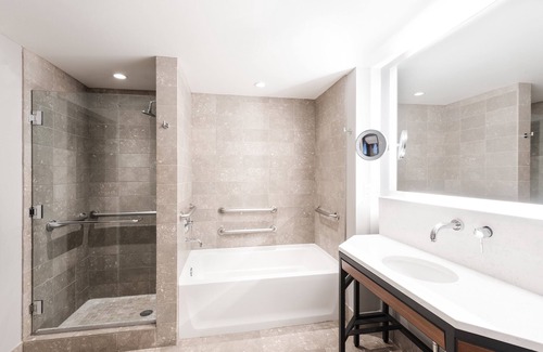 Moss Bay Hotel | The Heathman Hotel