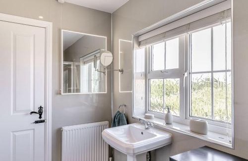 Louth House | The Hemmels