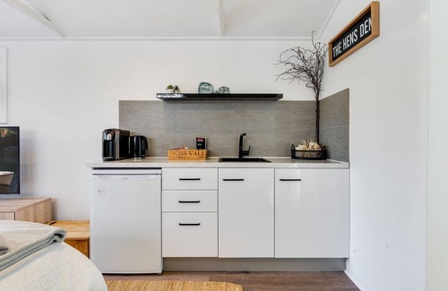 Moss Vale Cottage | The Hen's Den, Moss Vale