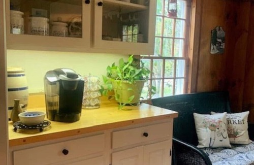 North Bennington House | The Henry House & Authentic Red Covered Bridge!