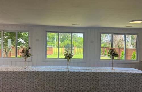 Havelock House | The Hiatt House, 1800sf Wedding Lodging or Executives an unexpected elegant gem