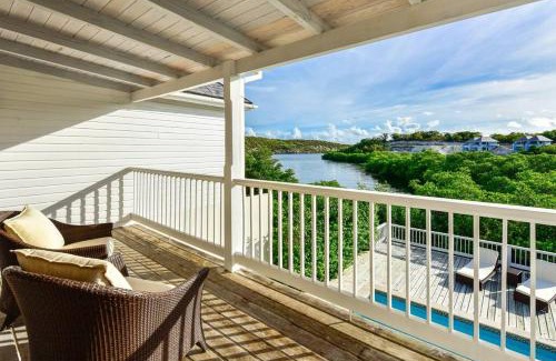 Freetown Villa | The Hideaway 3 Bedroom Townhouse with Pool