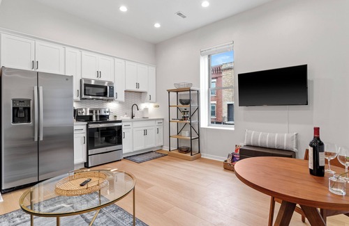 Racine Apartment | The Hideaway Downtown Racine
