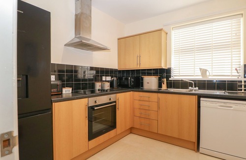 Southsea Cottage | THE HIDEAWAY, family friendly, character holiday cottage in Southsea
