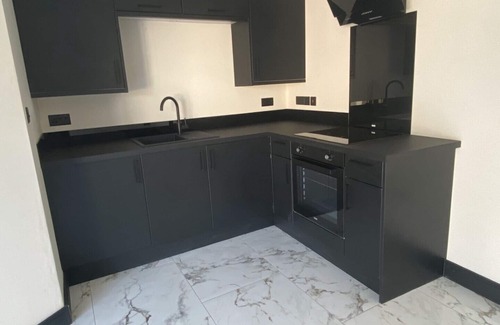 Caerau Apartment | The Hideaway
