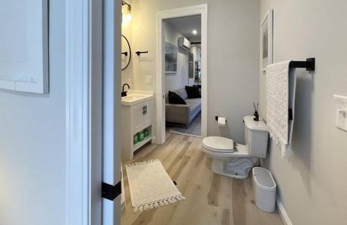 Hurricane House | The Hideaway on Tacketts - Shipping Container