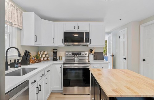 Gilman House | The Highland House at Amston Lake