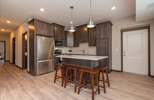 Merriam Park Apartment | The Highline Apartments - Built in 2021/22