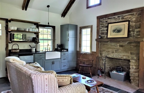 Sperryville House | The Historic Poorhouse at Cardinal Springs