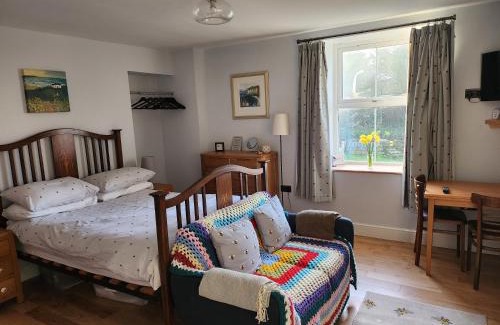 Bristol Apartment | The Hive at Glenview