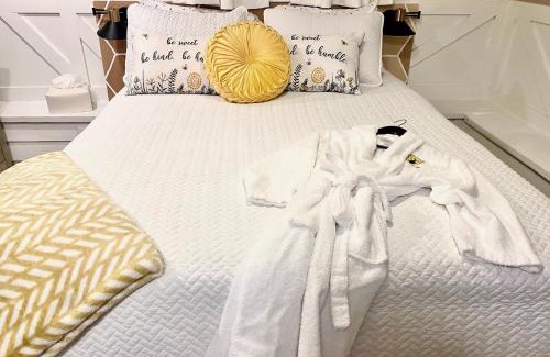Billerica Apartment | The Hive - Unique Themed Getaway