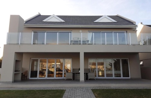 West Bank Apartment | The Holy Hill Royal Alfred Marina
