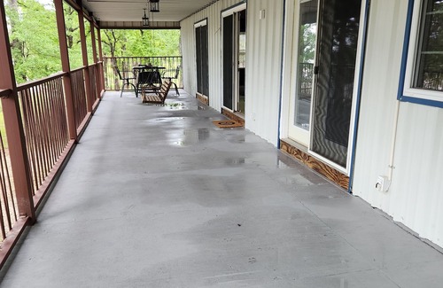 Gober House | The home is lakefront, perfect! From the roadside, it's nearly impossible to see
