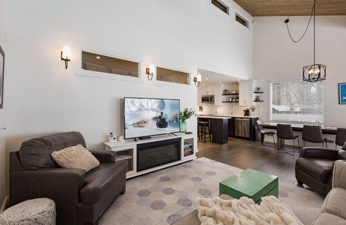 Purgatory Condo | The Honeycomb (#768) |On Golf Course - AC/Pool/Hot Tub - 10 min to Ski
