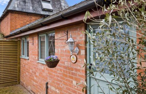 Ledbury House | The Hop Store