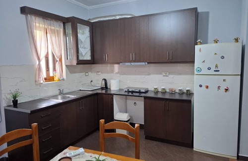 Gjirokaster Apartment | the house all yours with a stunning view of the old town just 5 minutes away