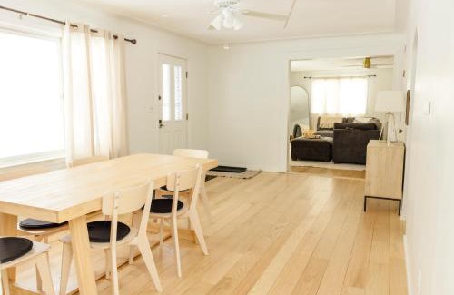 Lexington House | The House On Kings Corner