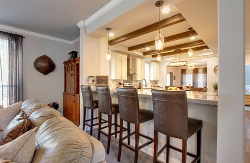 La Pine House | 'The Hub' La Pine Vacation Rental - Dog Friendly!