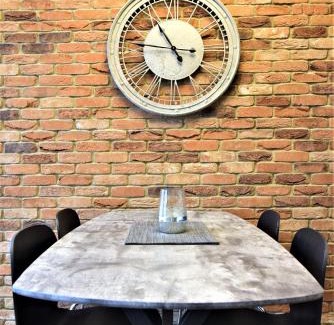 Saint Paul's Apartment | The Hubert - Your Apartment