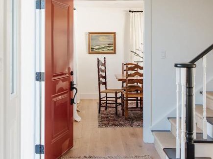 Wellington House | The Hull House - Lake Ontario Waterfront w Sauna